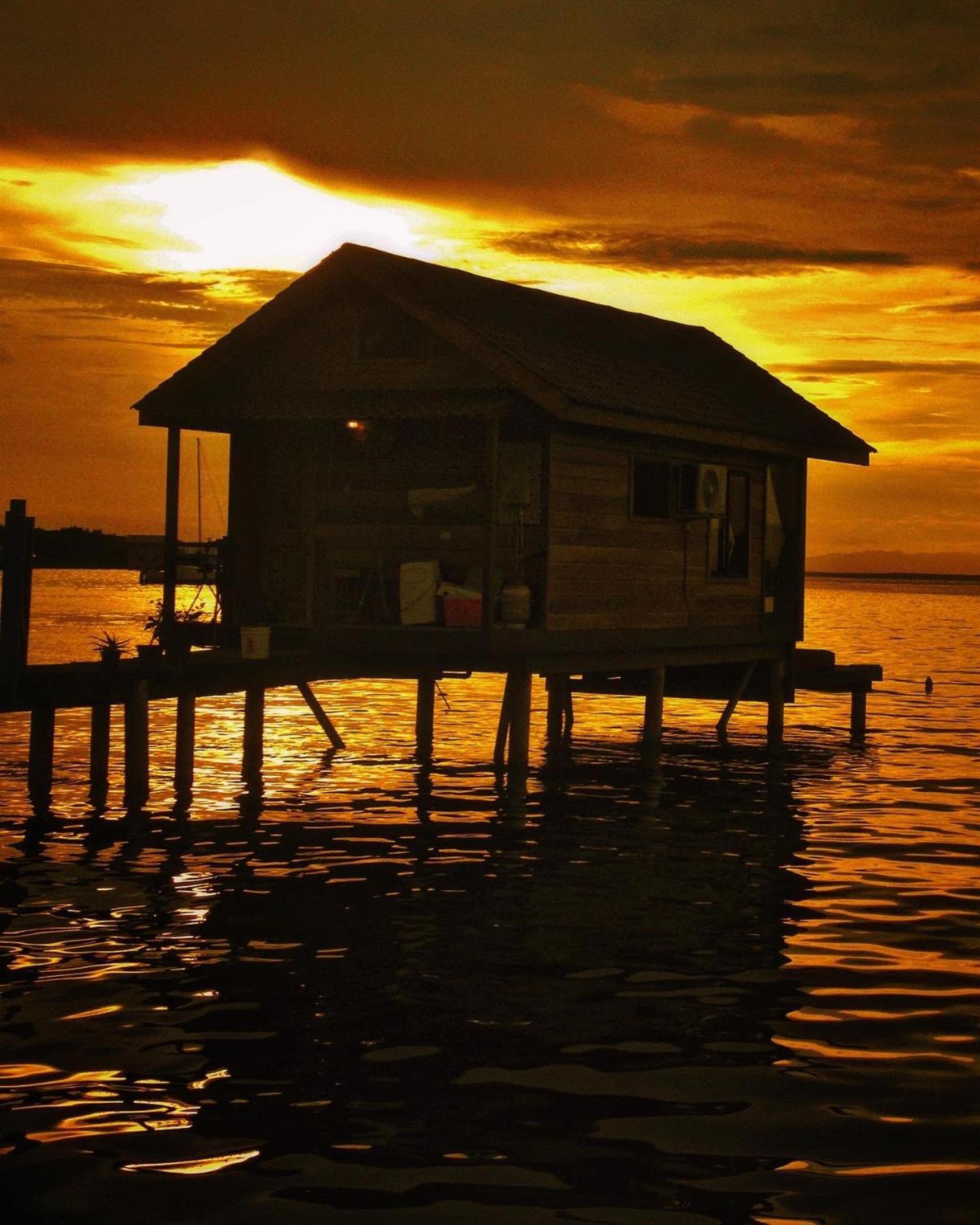 Barrbra Bnb Over The Sea Бокас-дель-Торо Экстерьер фото