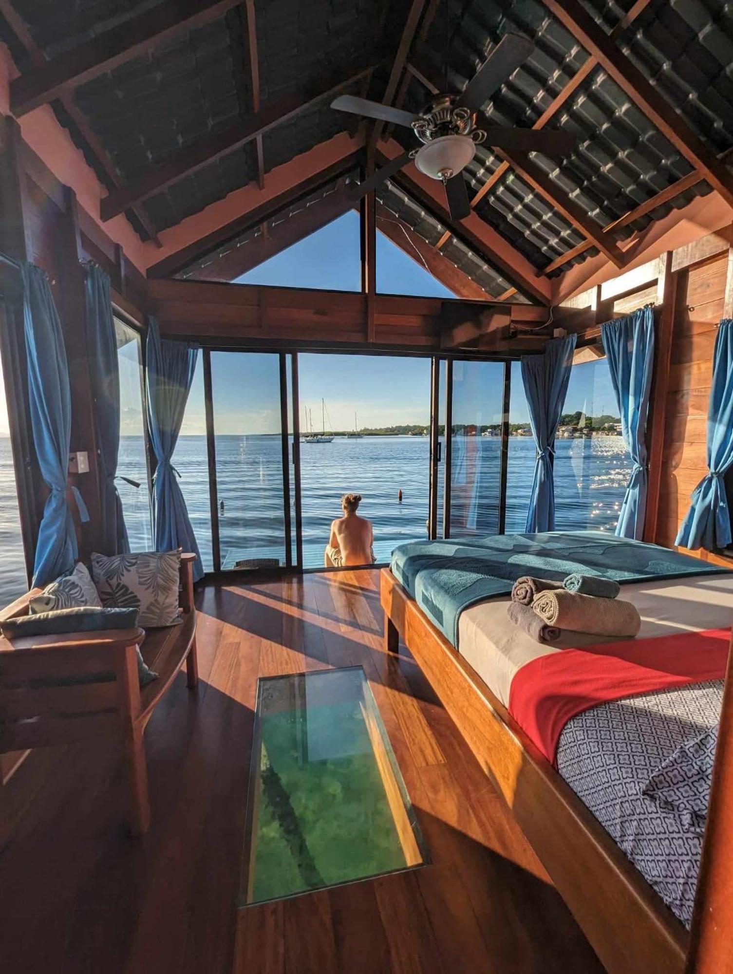Barrbra Bnb Over The Sea Бокас-дель-Торо Номер фото